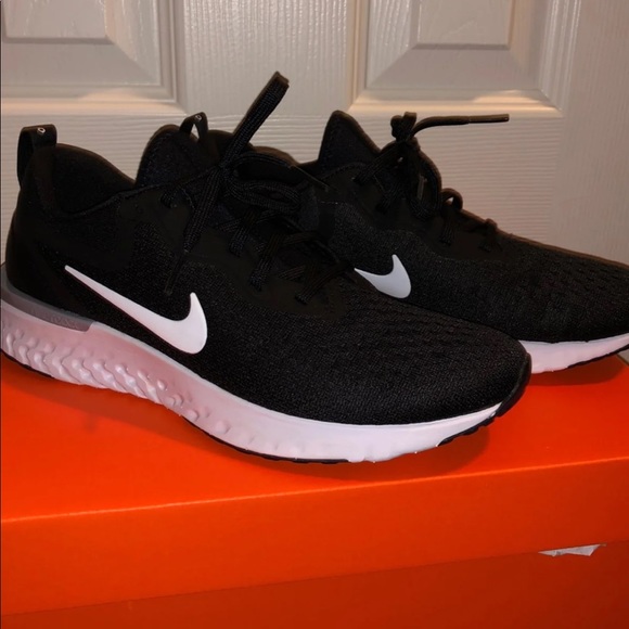 Nike - Picture 1 of 1